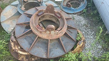 Запчасти для сваебоев и техники и оборудование