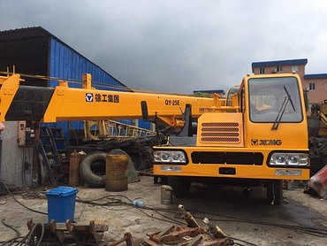 XCMG XCMG подержанный автокран QY25Е