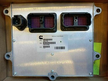 Продам блок управления для двигателя Cummins QSL9, 4921776 (новый)