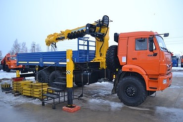 КМУ КАМАЗ 43118 SOOSAN SCS876 в.у. + буровая уст