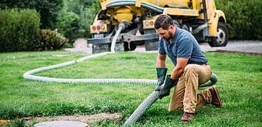 Прочистка засоров канализации и выкачивание