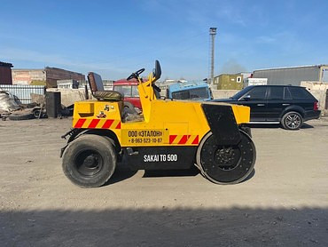 Sakai TG 500, Раскат, Hitachi