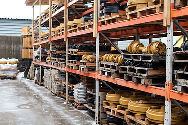 Запчасти для экскаваторов строительных Hyundai, Komatsu, JCB и других