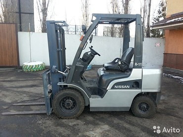 Nissan FG30T16