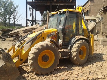 JCB 4CX