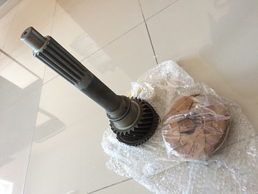 HD270, Подшипник первичного вала для самосвалов