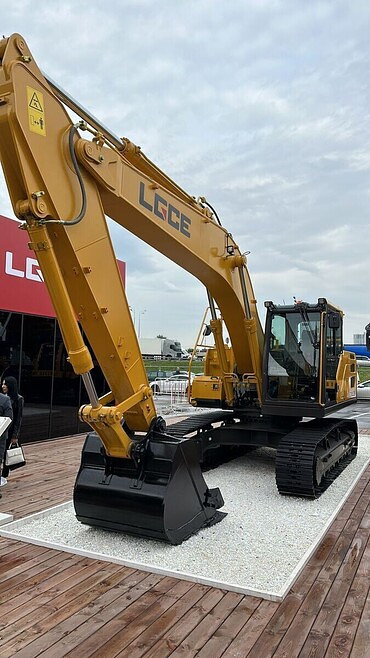 LGCE, Cat, Volvo, Hitachi