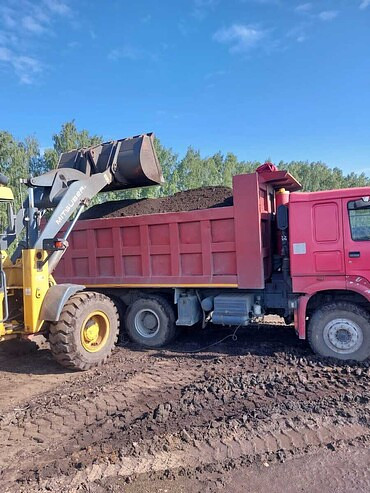 Чернозём, плодородный грунт с доставкой