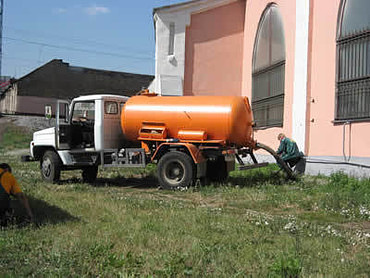 Очистка септиков и выгребных ям