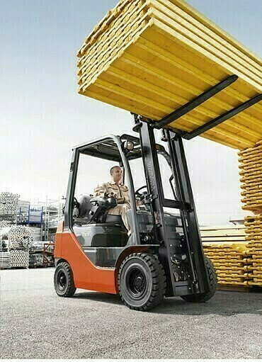 Запчасти для погрузчиков вилочных