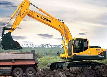 HYUNDAI R260