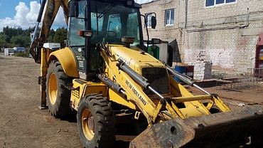 New Holland LB-90