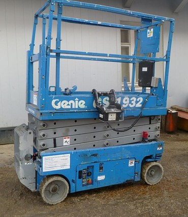 Genie GS-1932