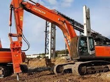 HITACHI ZX370MTH