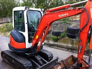 KUBOTA U25-3