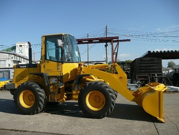 Komatsu WA100-3
