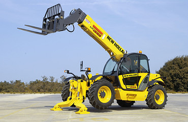 New Holland   LM1333 