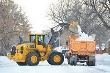 Очистка дорог и территорий от снега