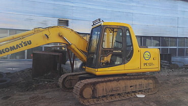 Komatsu PC120-6