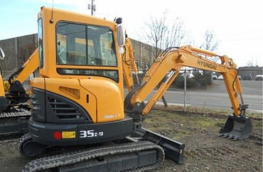 Hitachi, hyundai, sunward, takeuchi