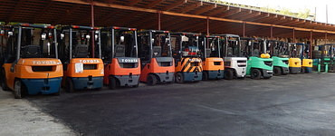 Запчасти для погрузчиков вилочных Komatsu, Toyota, Nissan и других