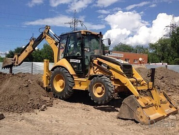 Подготовка участка, рытье котлованов и траншей