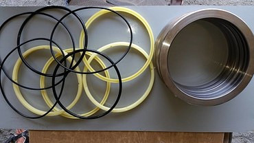 Комплект уплотнений задней втулки шибера  Putzmeister, KCP,