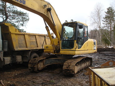 Komatsu PC 340