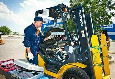 Ремонт складских и телескопических погрузчиков Komatsu, Hitachi, Mitsubishi, Toyota, Still, Linde, Jungheinrich. Выездной ремонт