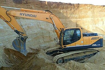 Hyundai 260, Hyundai 210