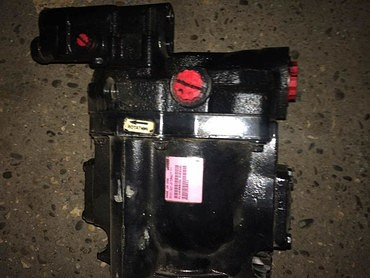 Гидронасос для экскаваторов-погрузчиков