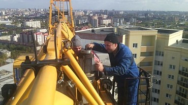 Ремонтируем башенный кран и проводим диагностику в Санкт-Петербурге