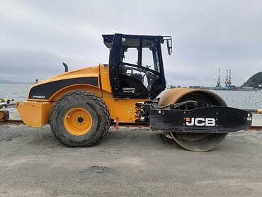 Каток дорожный JCB  VM200D