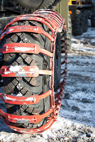 Основное рабочее оборудование и ходовая часть для вахтовок