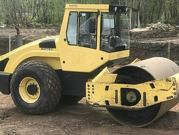 Bomag BW213 D-4