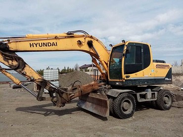 Hyundai R170W