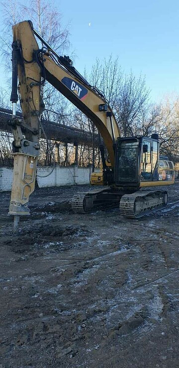CATERPILLAR CAT-323