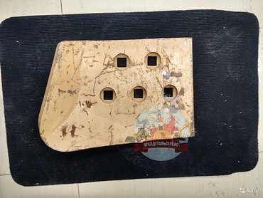 Нож боковой правый 16Y-81-00003 Shantui для экскаваторов-погрузчиков