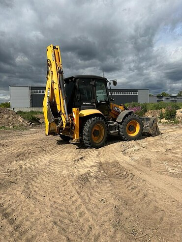 JCB 5CX