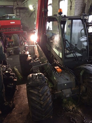 Ремонт телескопических погрузчиков и тракторов Komatsu, Valmet