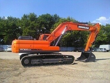 DOOSAN DX300LCA
