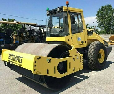 Bomag 213