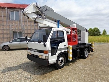 Isuzu Elf