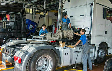 Ремонт тягачей, фур, полуприцепов, прицепов