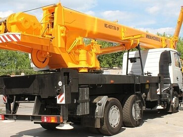 Камаз Ивановец кс 45717