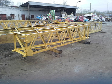 Запчасти для кранов гусеничных МКГ 25, МКГ 40, СКГ 40 / 63 и других