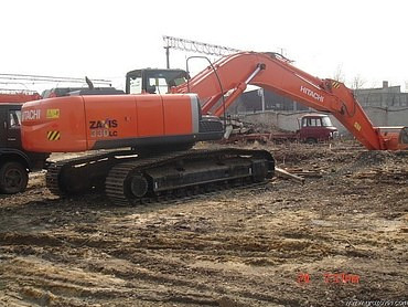 Hitachi 330