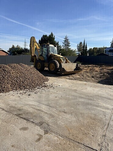 Копка траншей, котлованов, фундамента, ям, колодцев