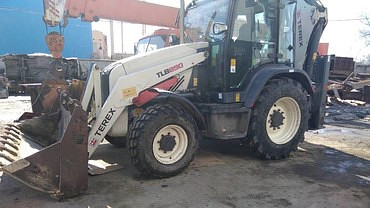 TEREX TLB890