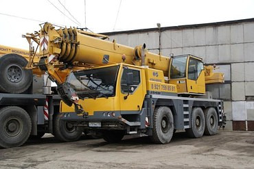 Liebherr LTM 1055